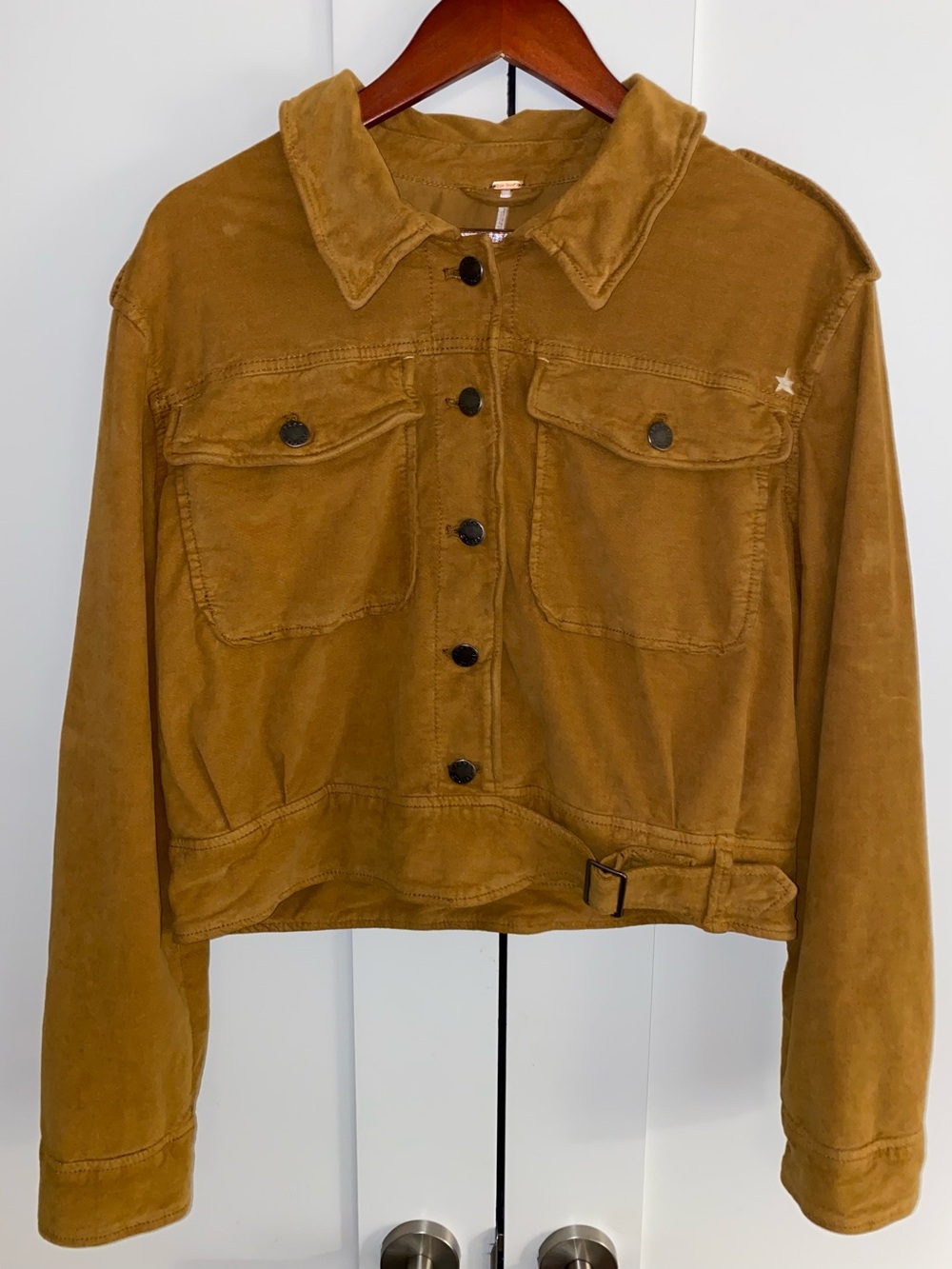 Free People Everlyn Corduroy Crop Jacket Large ‘Marygold’ ASO Santa Clarita Diet - Picture 6 of 13
